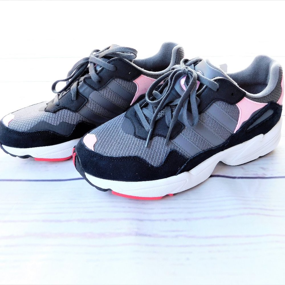 Adidas Women Yung-96 J Sneakers, Gray/Pink